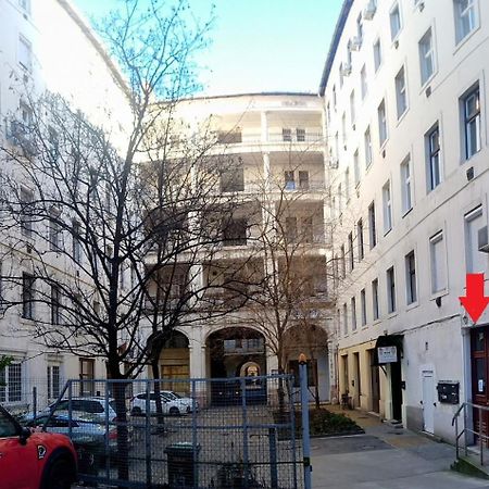 Sparrowl Apartments Budapeszt Zewnętrze zdjęcie